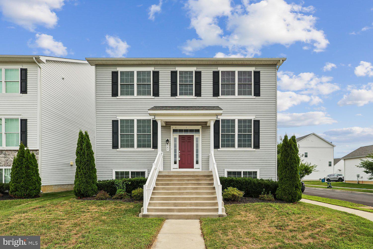 247 BREEDING BOULEVARD
