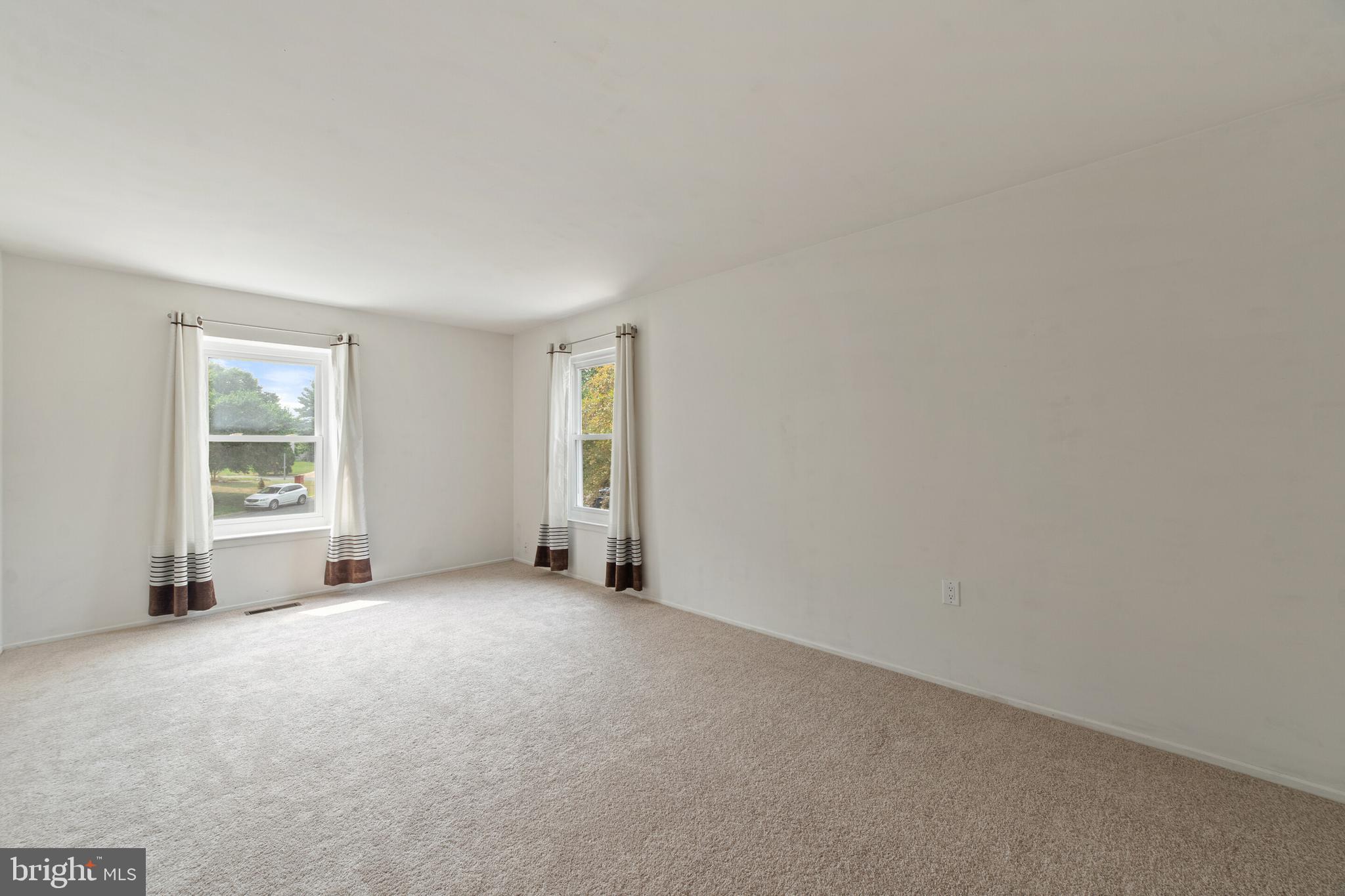 NORTHVIEW AT LAKE VILLAGE - Residential