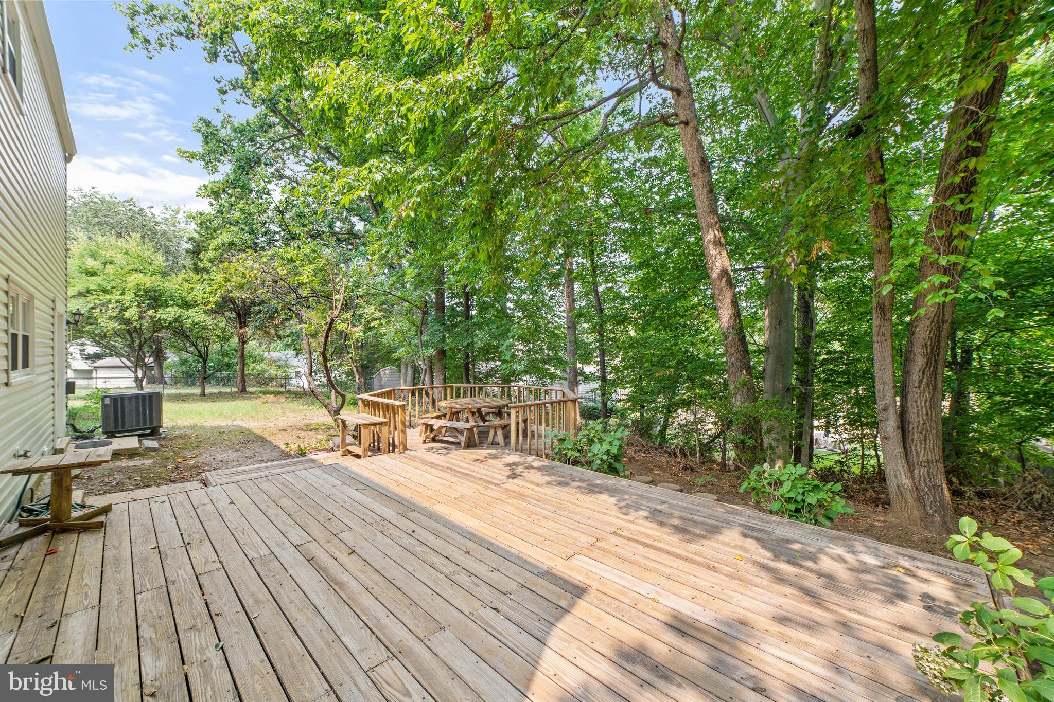 NORTHVIEW AT LAKE VILLAGE - Residential