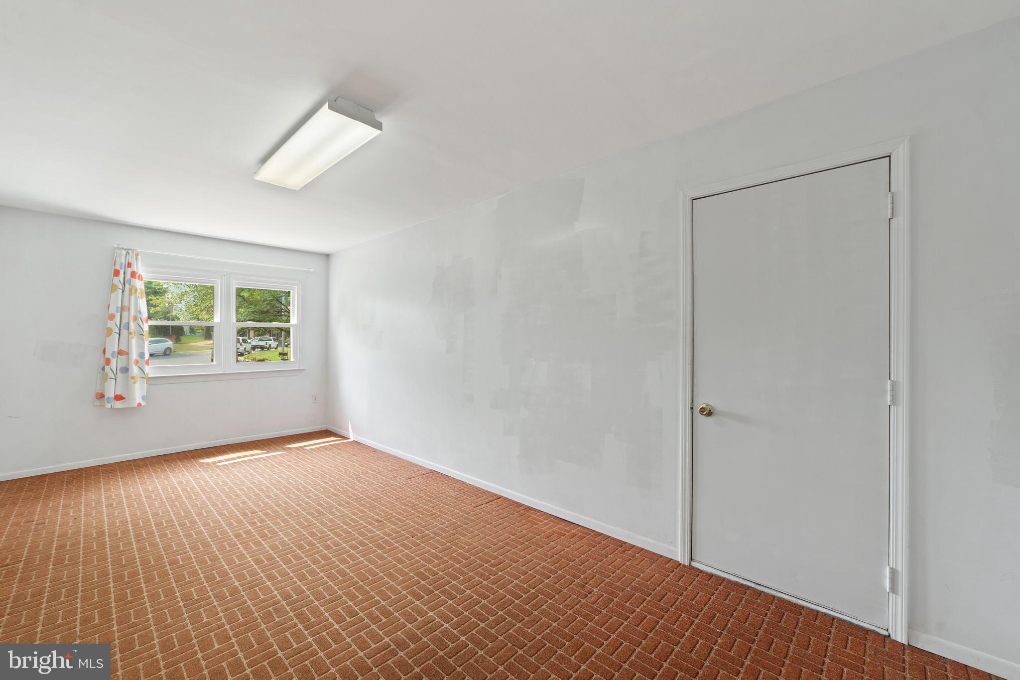 NORTHVIEW AT LAKE VILLAGE - Residential