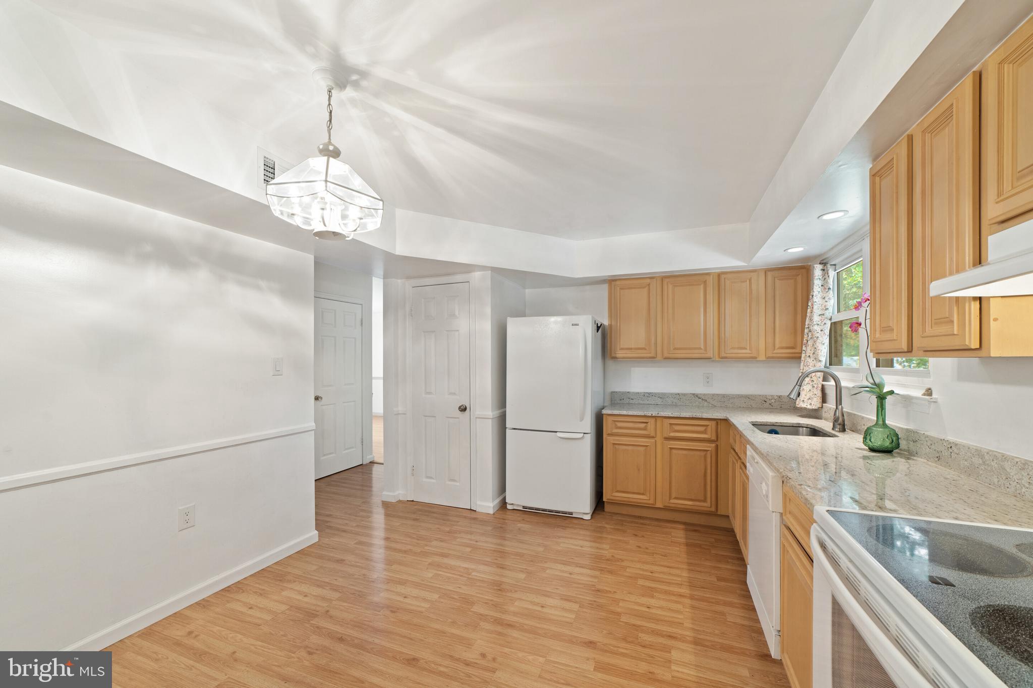 NORTHVIEW AT LAKE VILLAGE - Residential