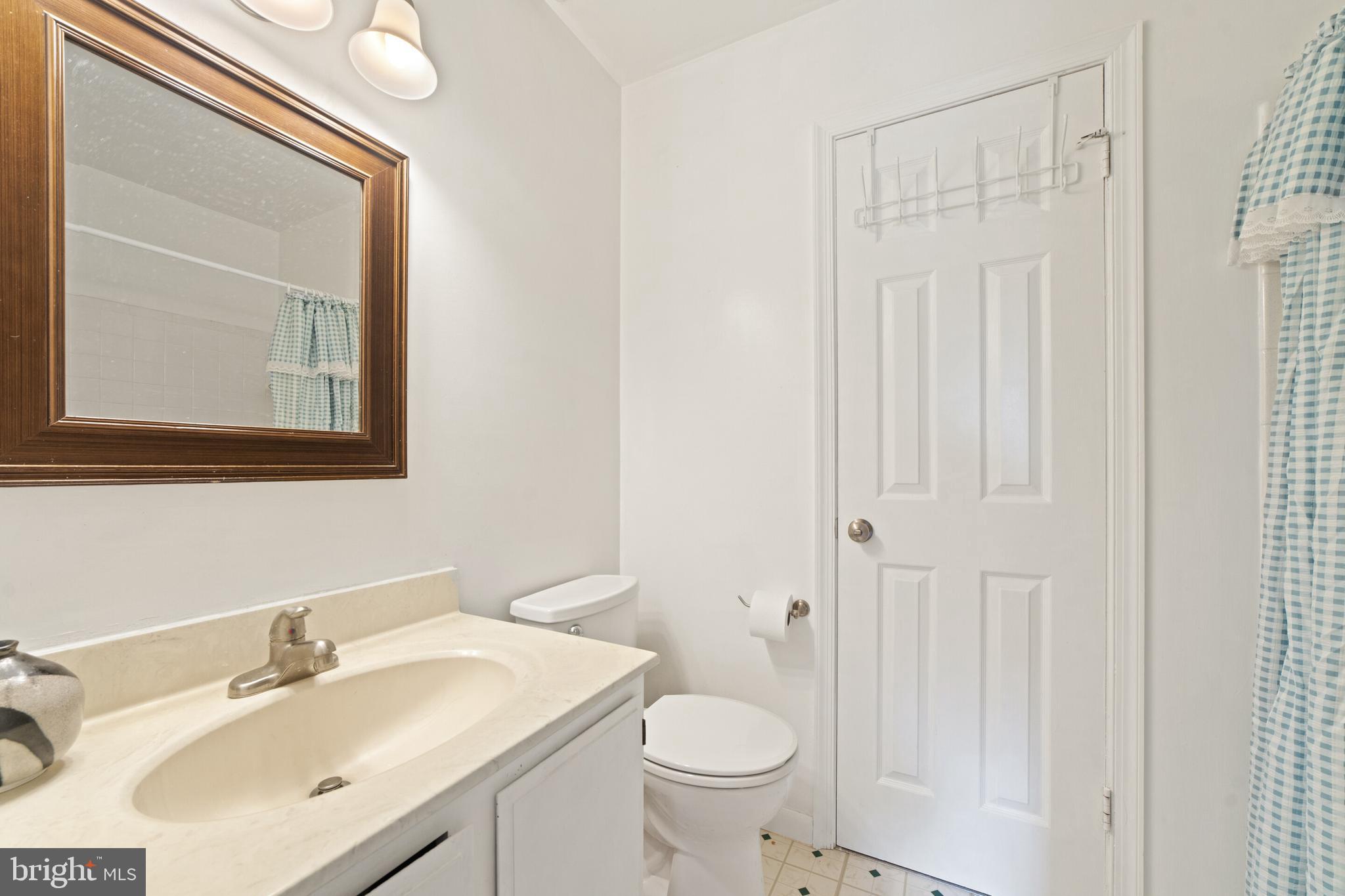 NORTHVIEW AT LAKE VILLAGE - Residential