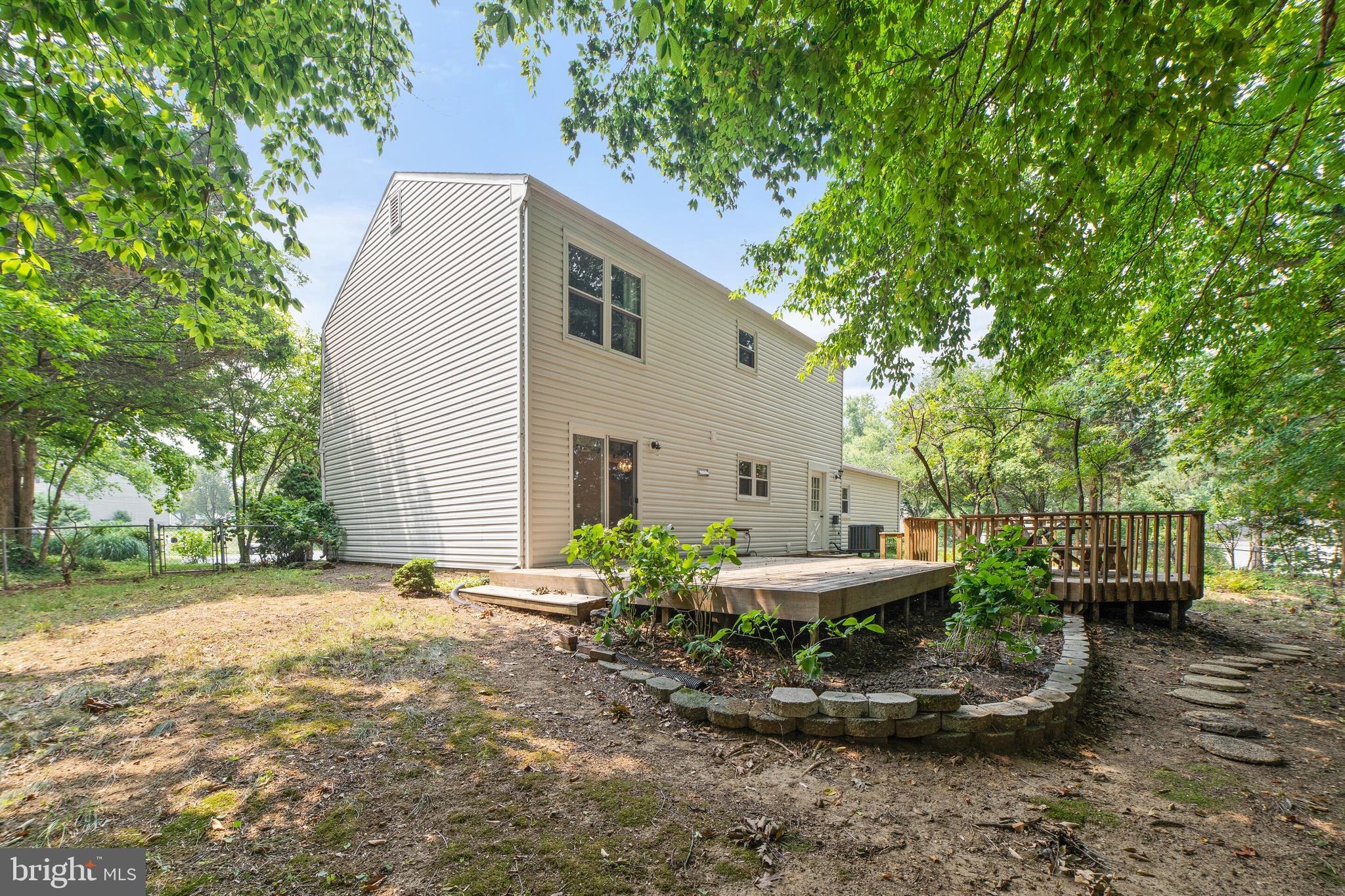 NORTHVIEW AT LAKE VILLAGE - Residential