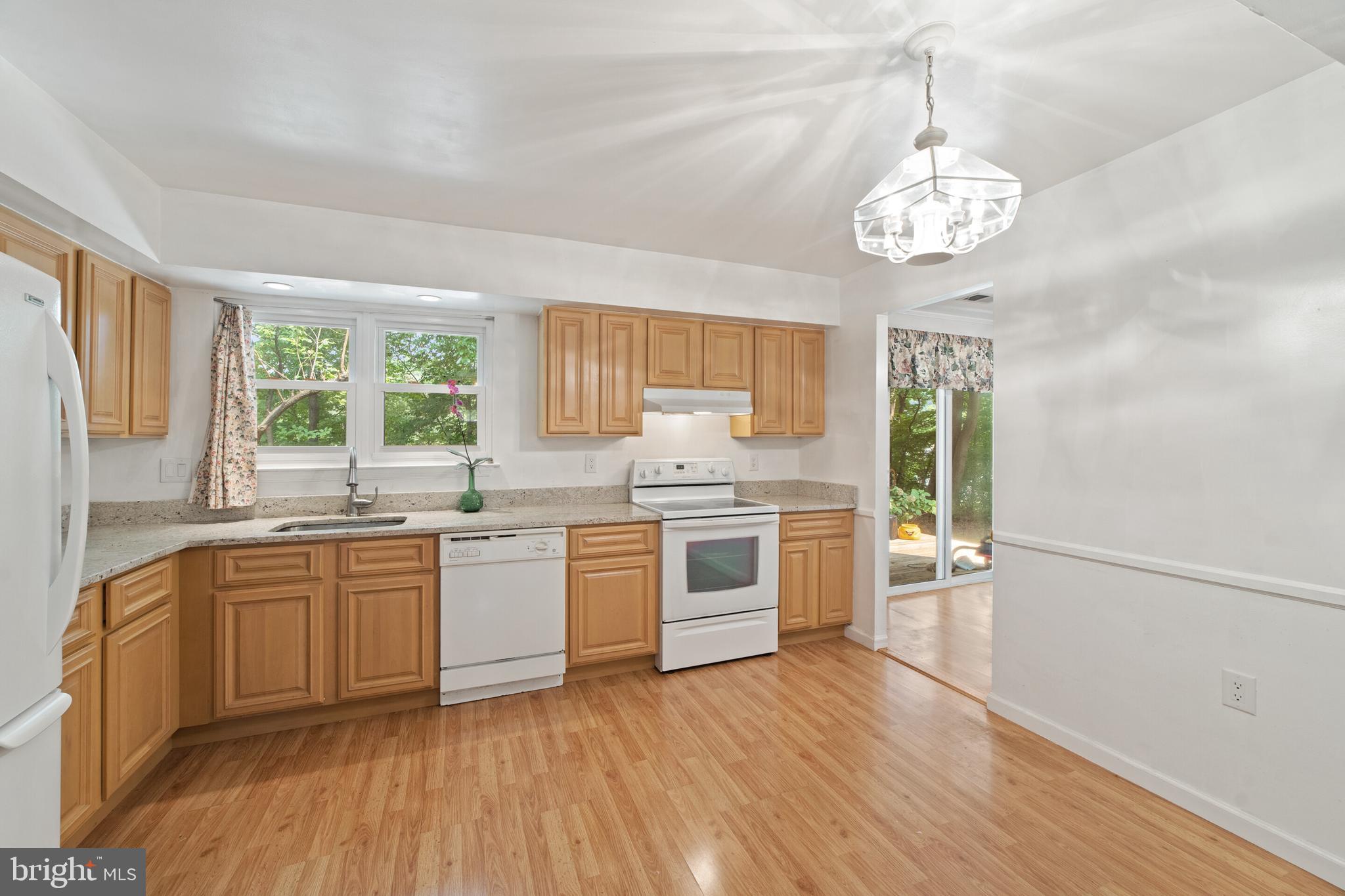 NORTHVIEW AT LAKE VILLAGE - Residential