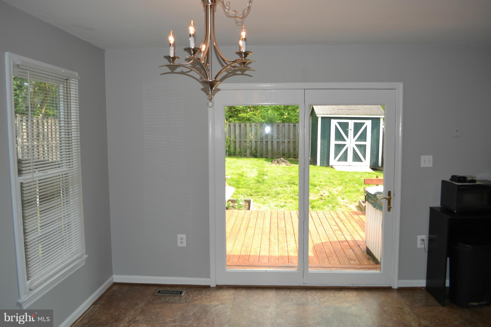 LOVETTSVILLE MANOR - Residential