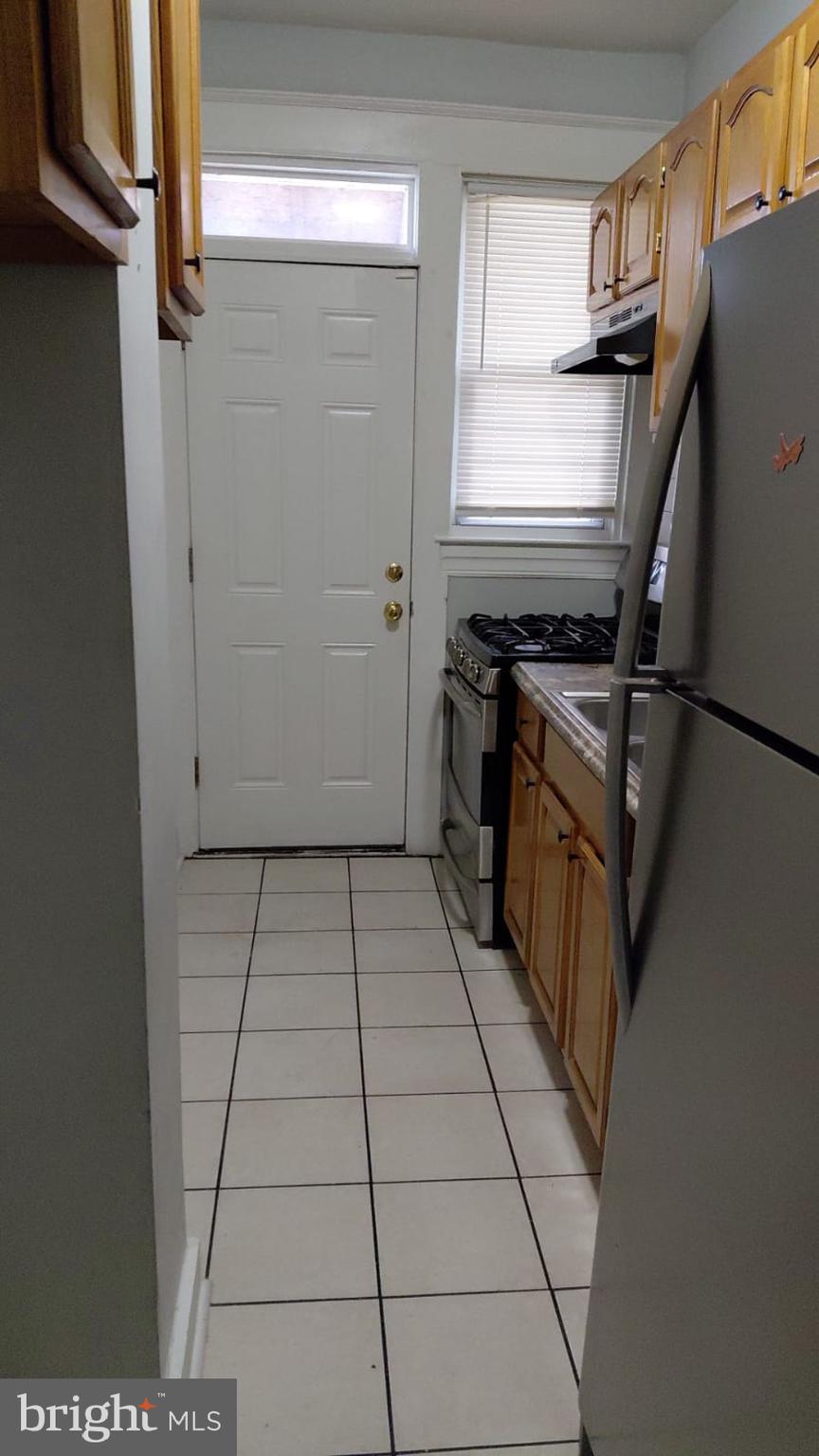 HARWOOD - Residential Lease