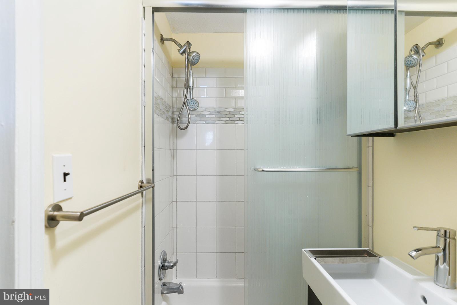 FISHTOWN - Residential Lease