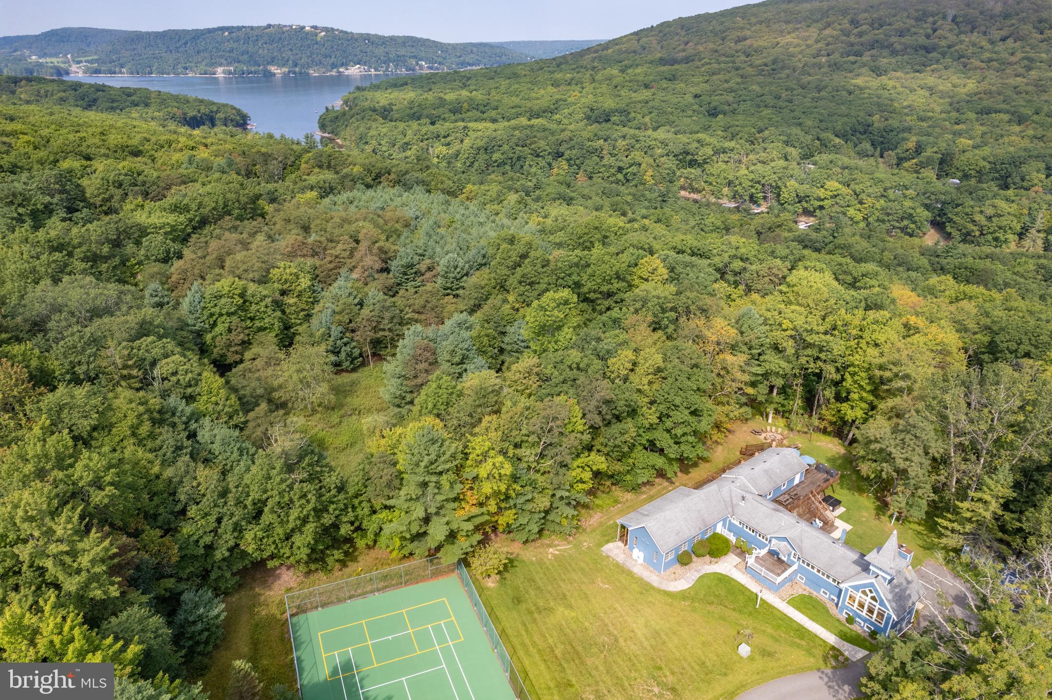 CARMEL COVE - Residential