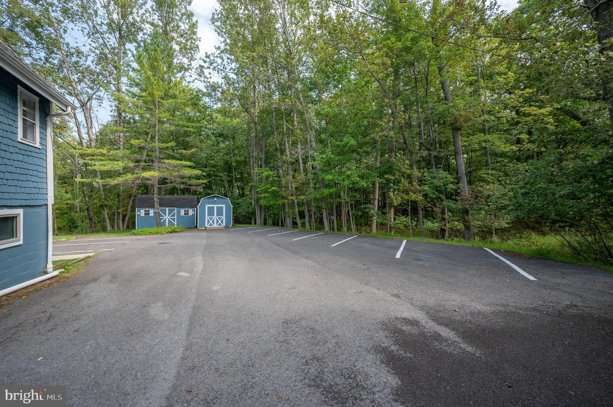 CARMEL COVE - Residential