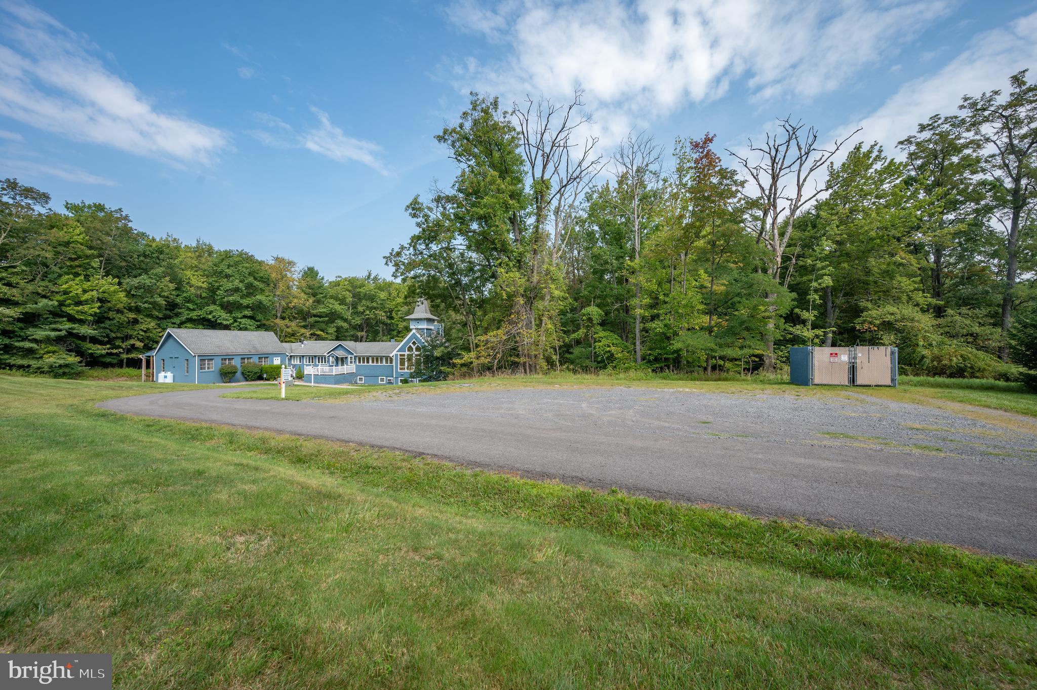 CARMEL COVE - Residential