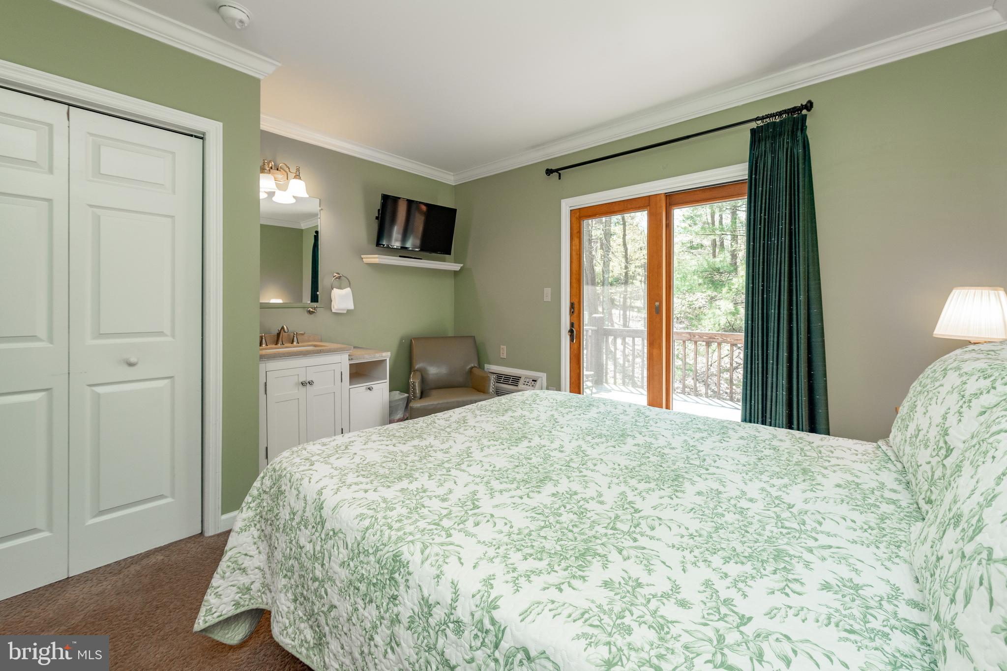 CARMEL COVE - Residential