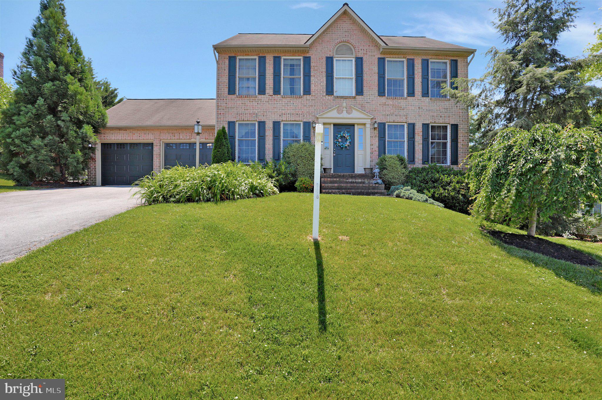 FOXLEIGH MEADOWS - Residential