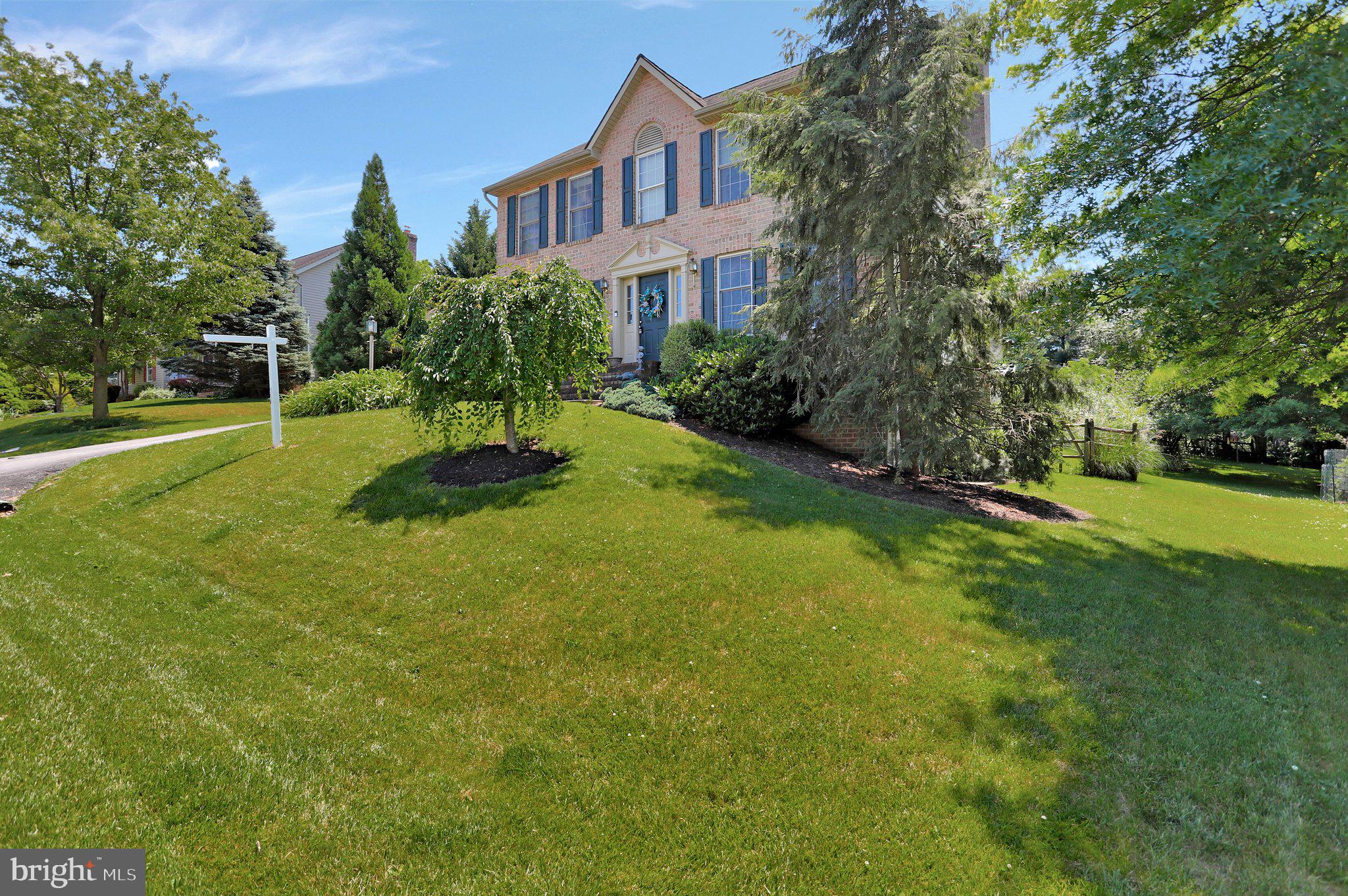 FOXLEIGH MEADOWS - Residential