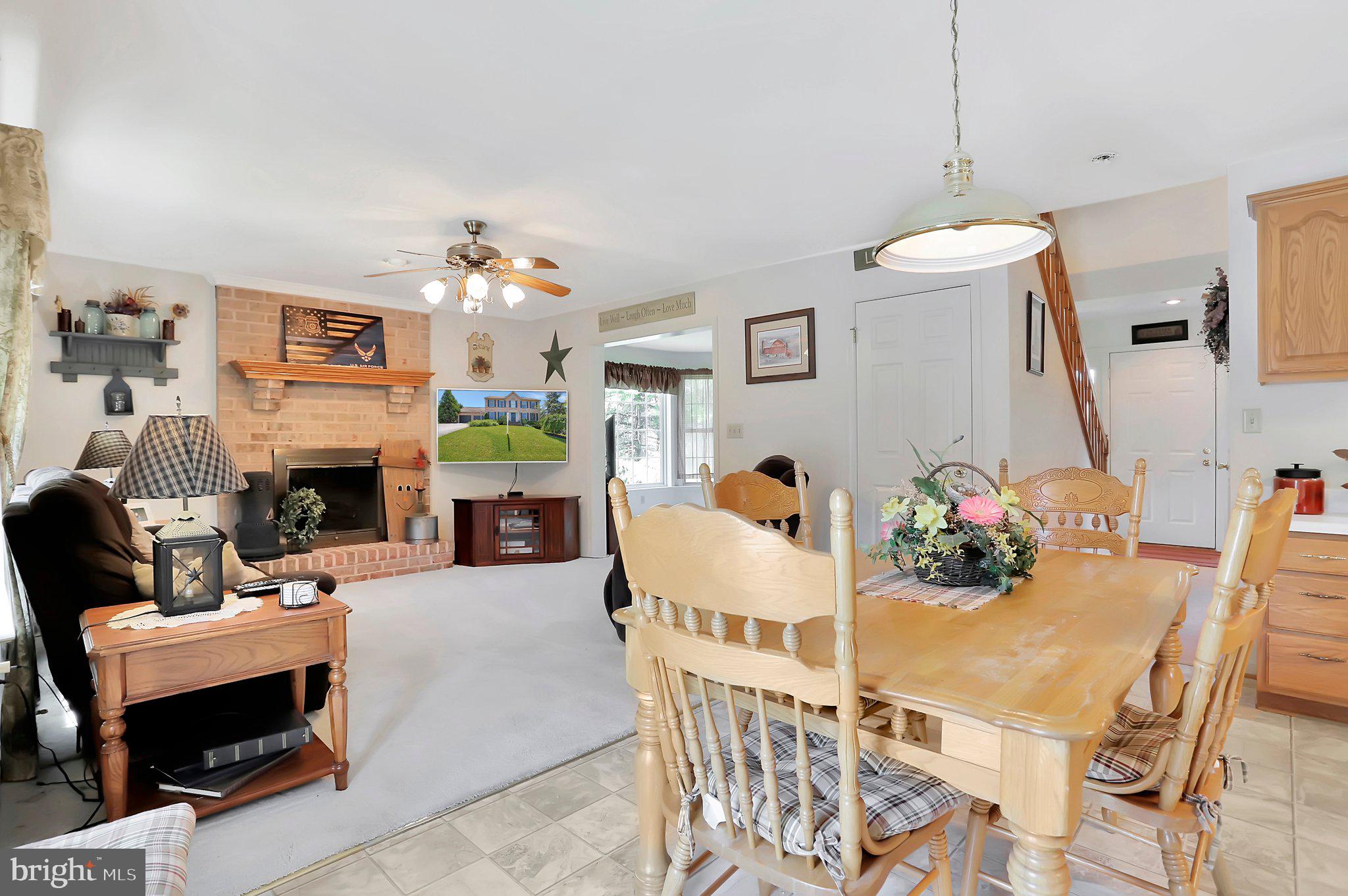 FOXLEIGH MEADOWS - Residential