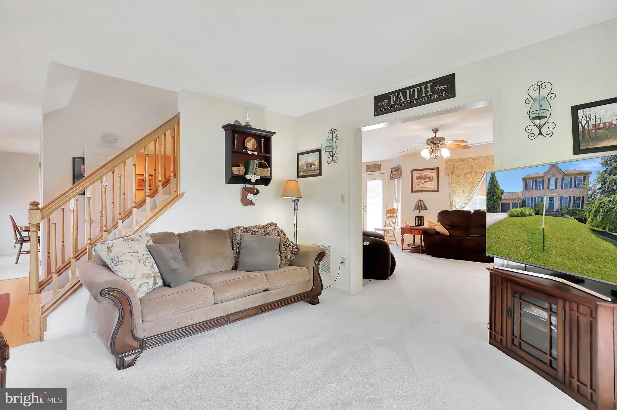 FOXLEIGH MEADOWS - Residential