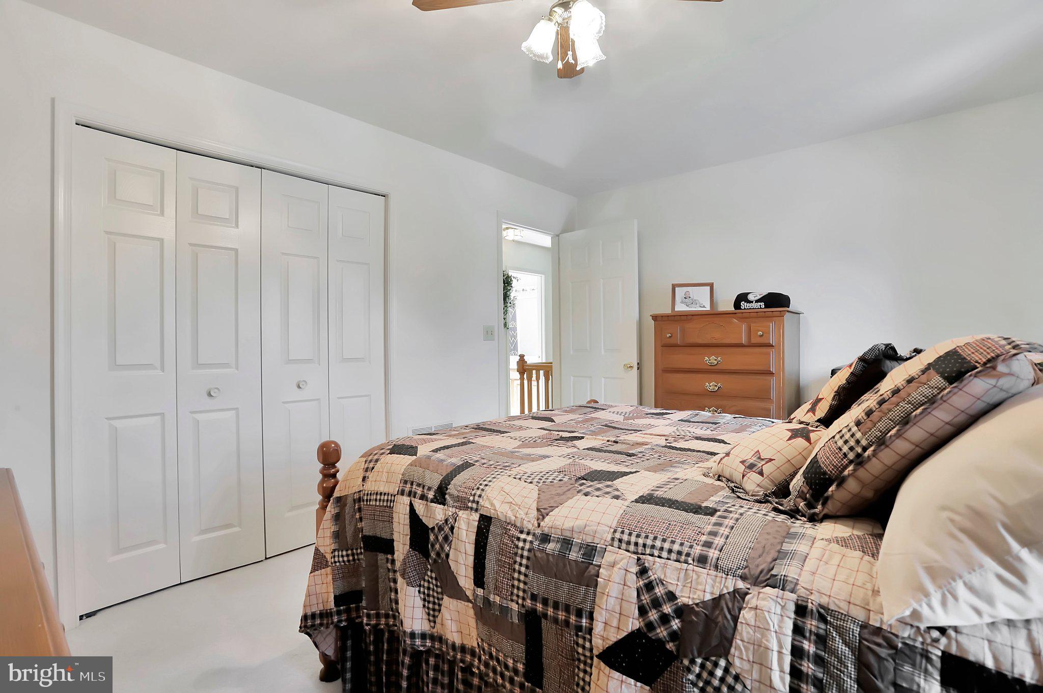 FOXLEIGH MEADOWS - Residential