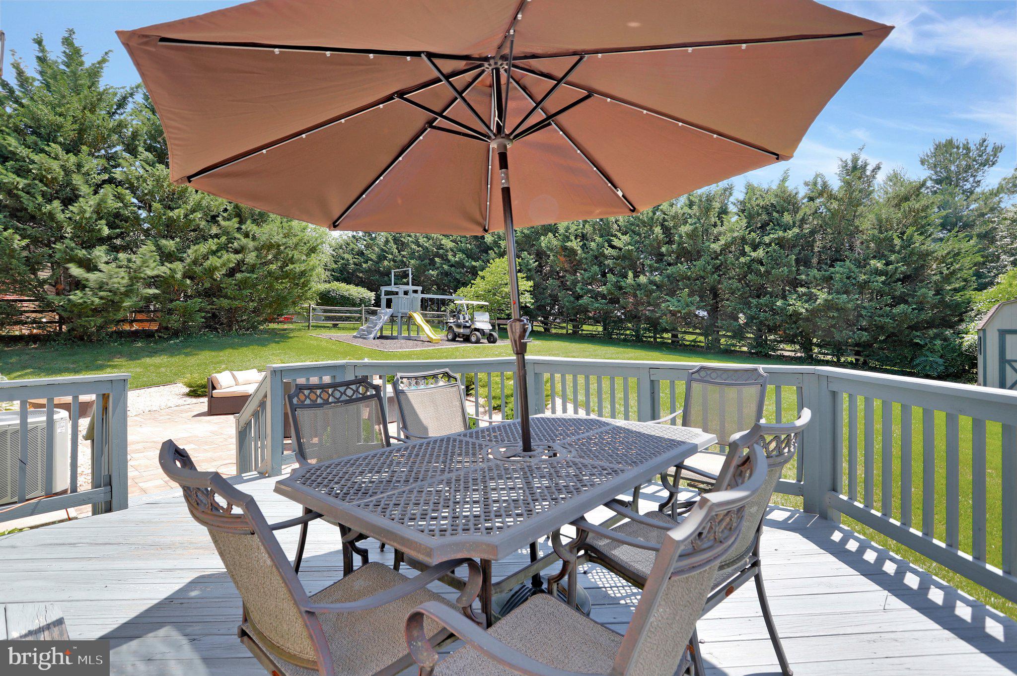 FOXLEIGH MEADOWS - Residential