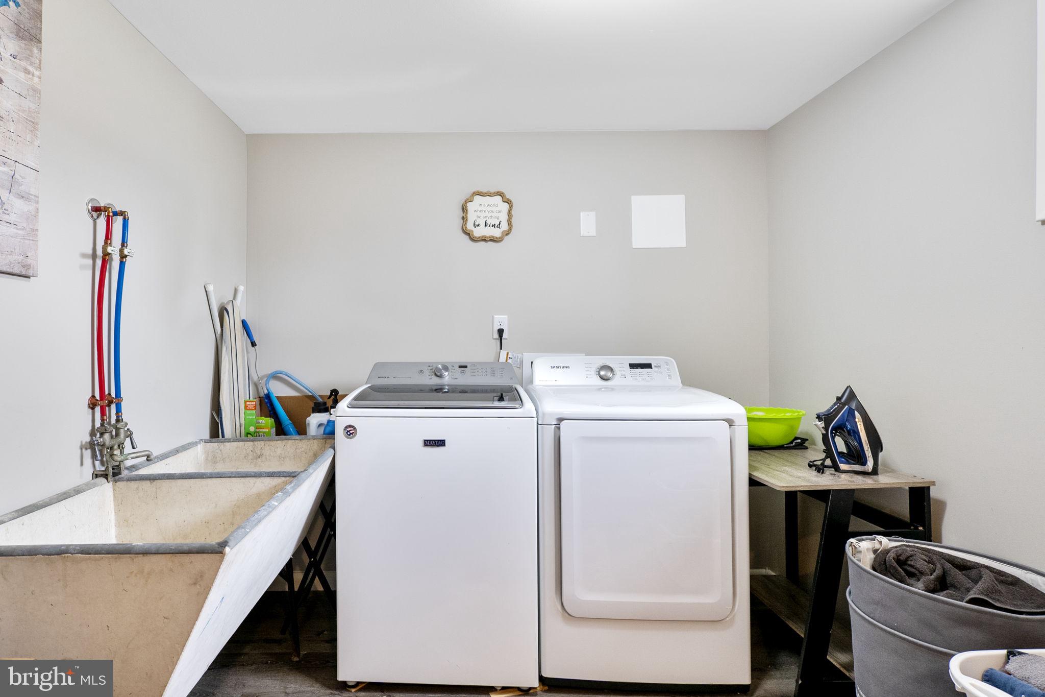 ROBINWOOD - Residential