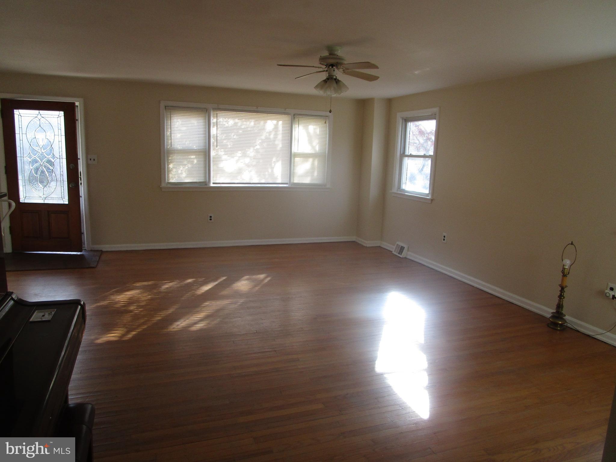 LANSDOWNE - Residential