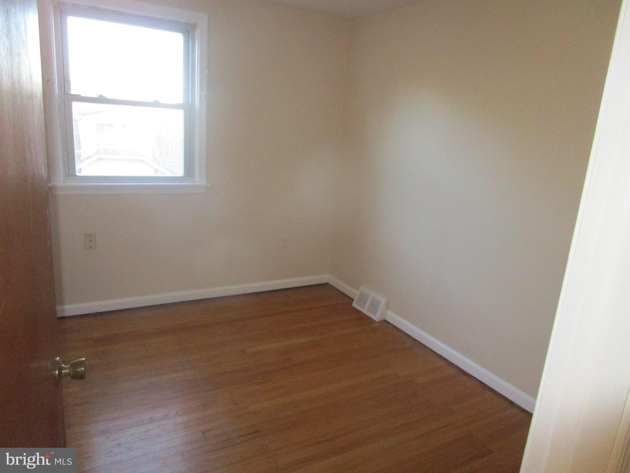 LANSDOWNE - Residential