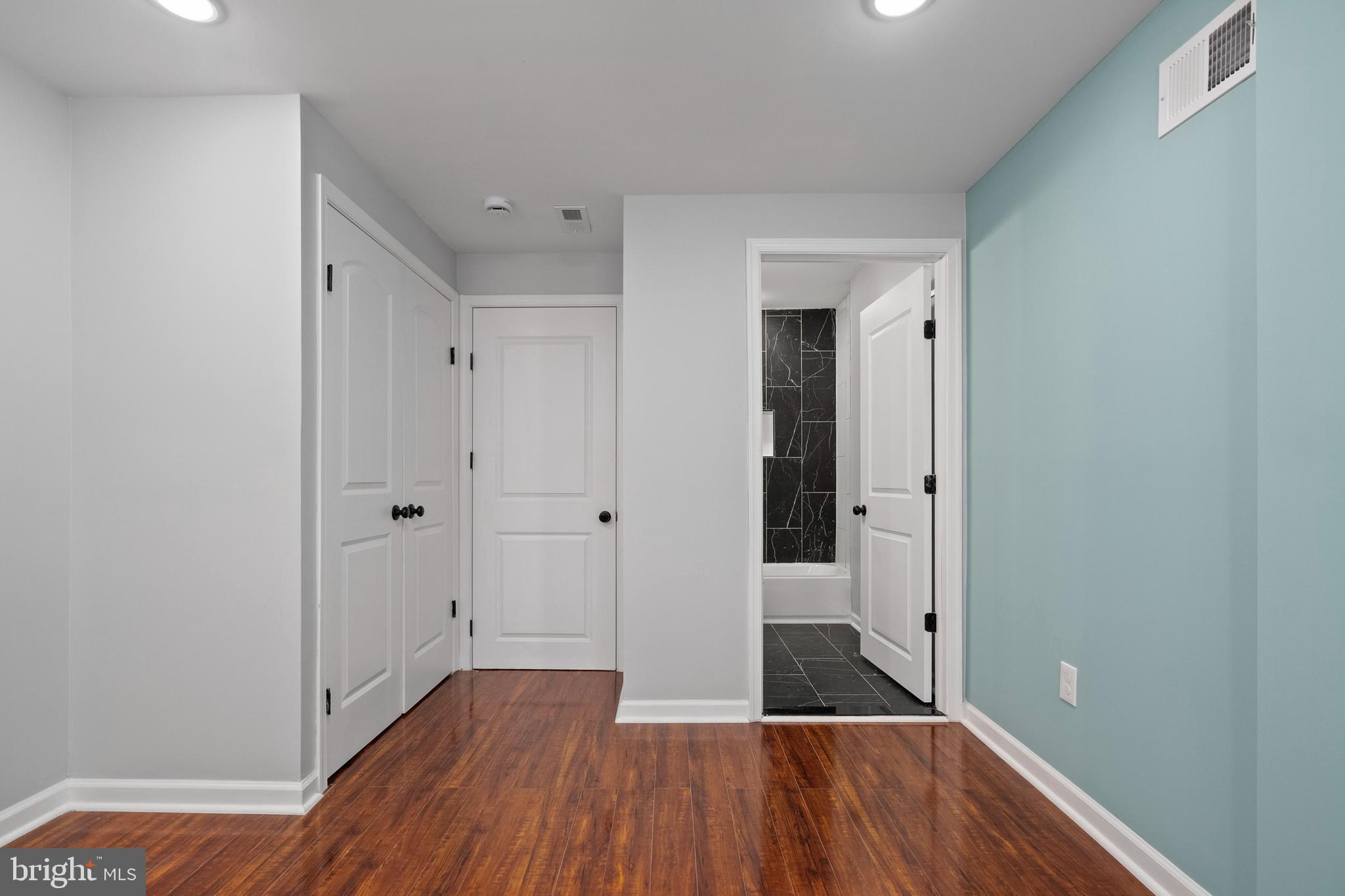 MCELDERRY PARK - Residential