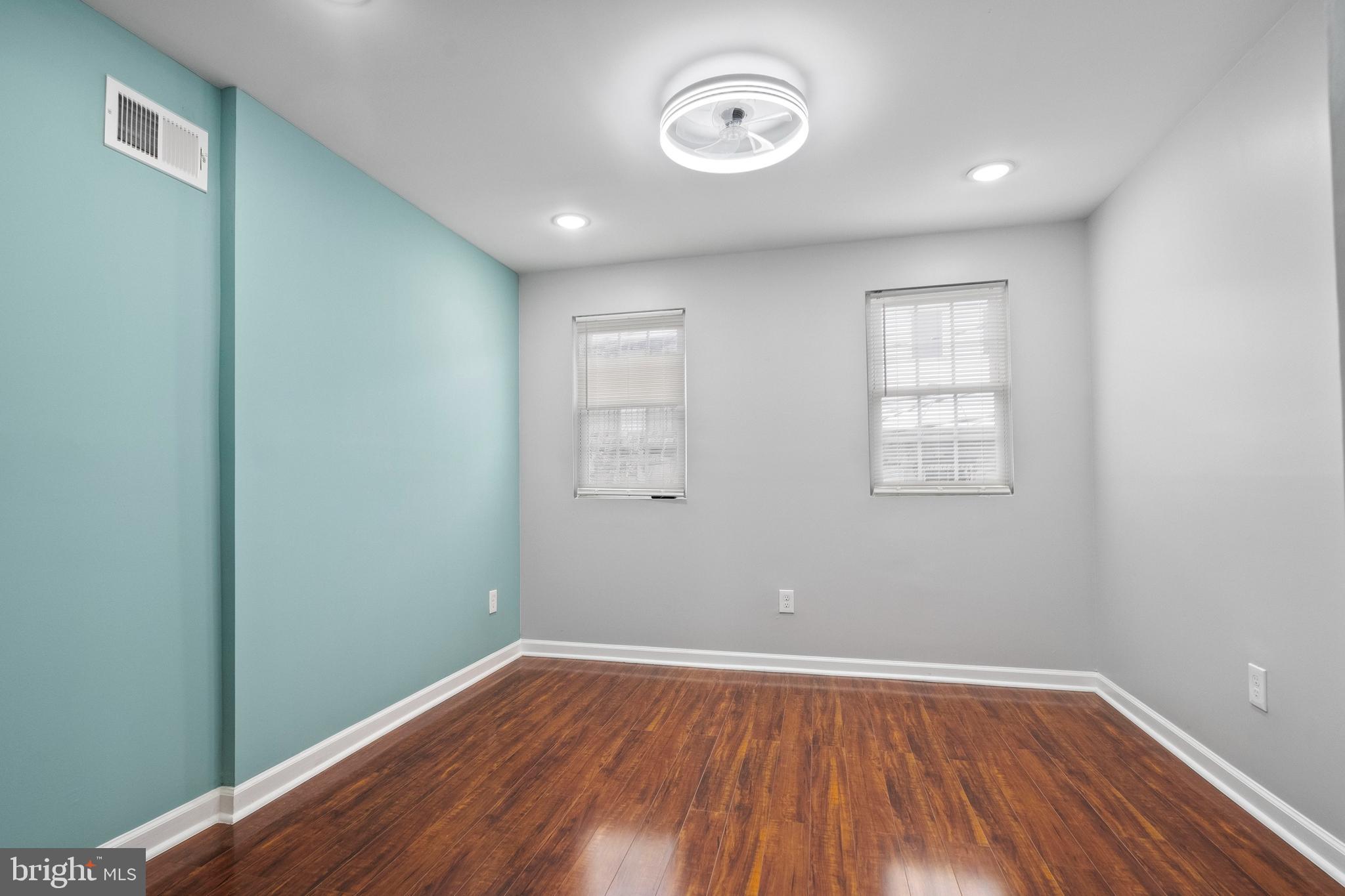 MCELDERRY PARK - Residential