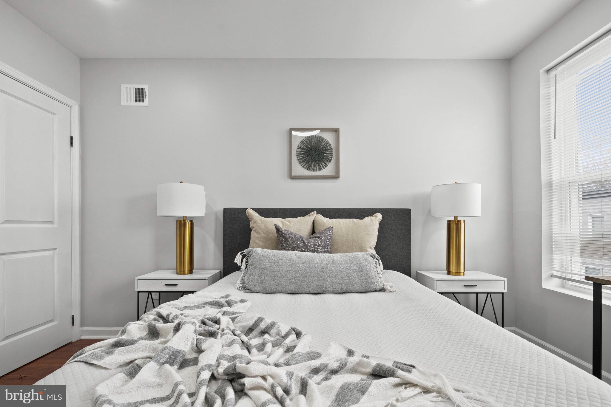 MCELDERRY PARK - Residential