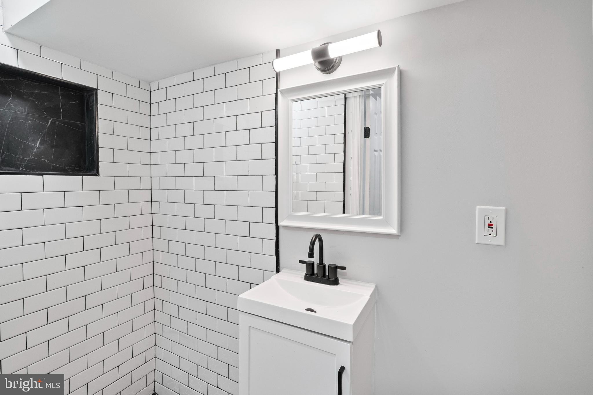 MCELDERRY PARK - Residential