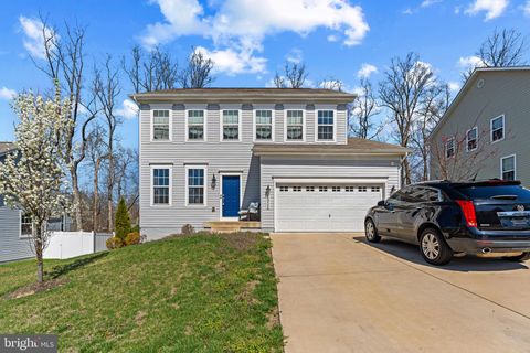 Photo of 2902 Galahad Court, BRYANS ROAD, MD 20616 (MLS # MDCH2052748)