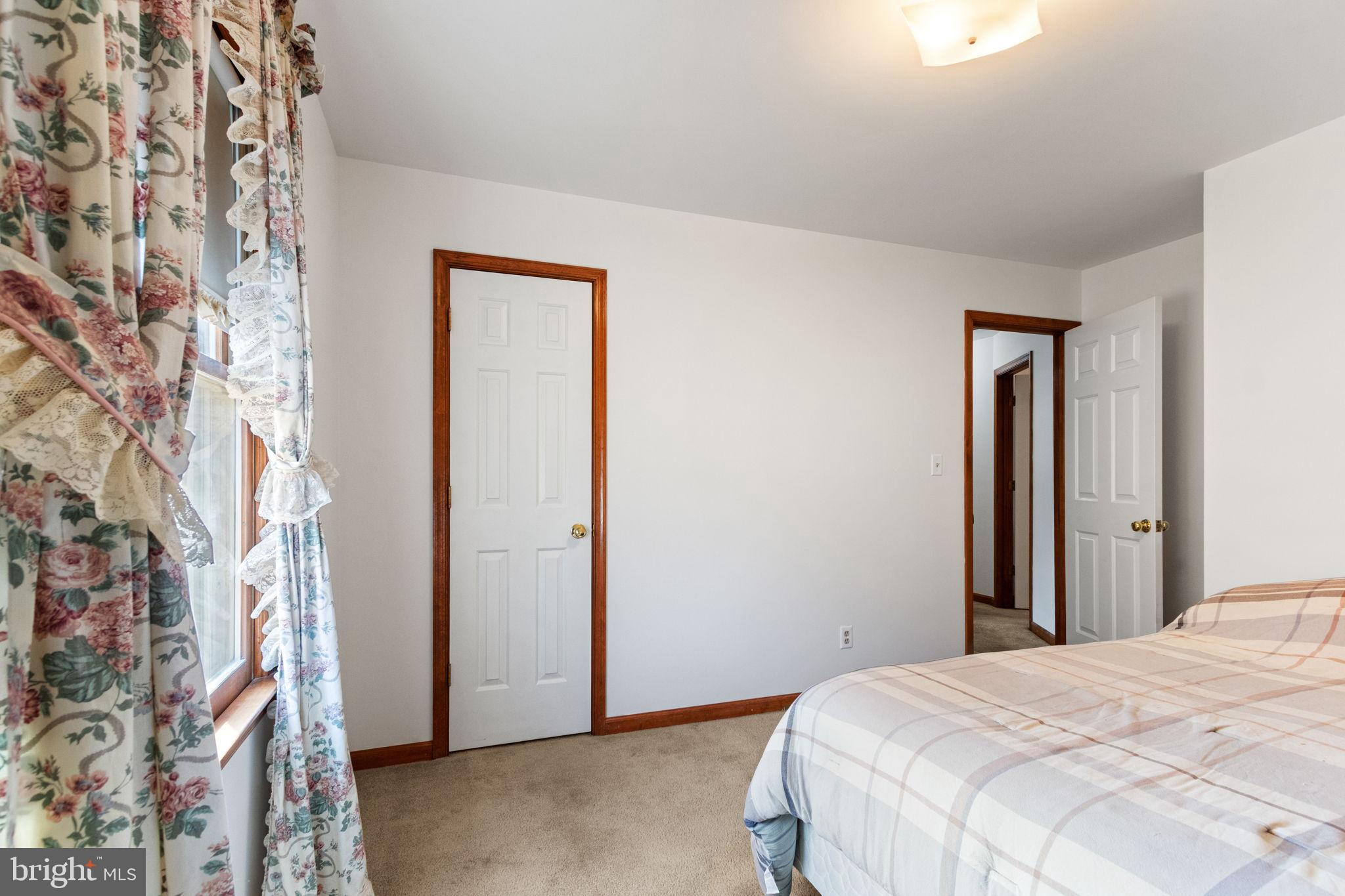 HOLLEYBROOKE/COBBLESTONE - Residential