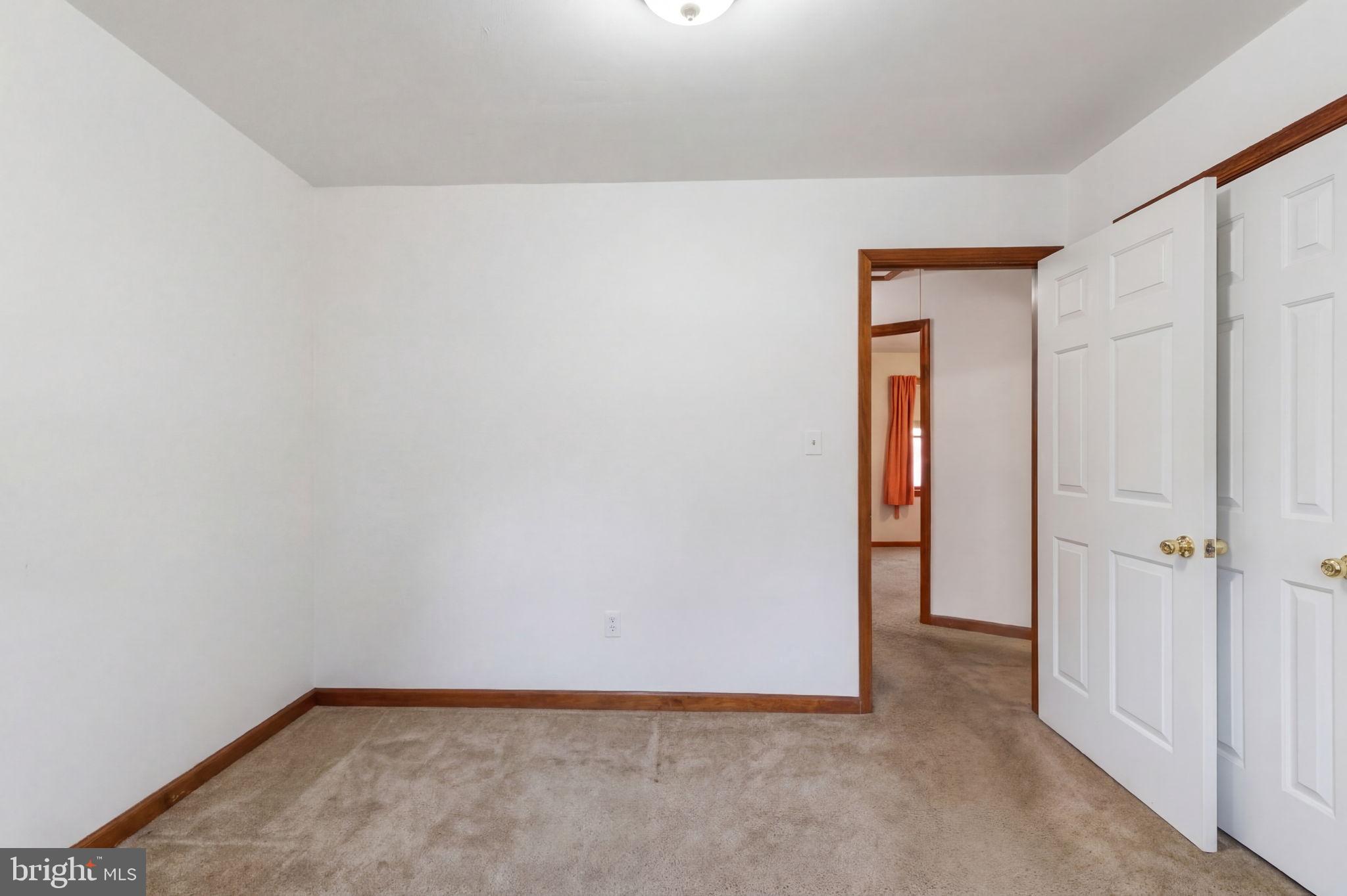 HOLLEYBROOKE/COBBLESTONE - Residential