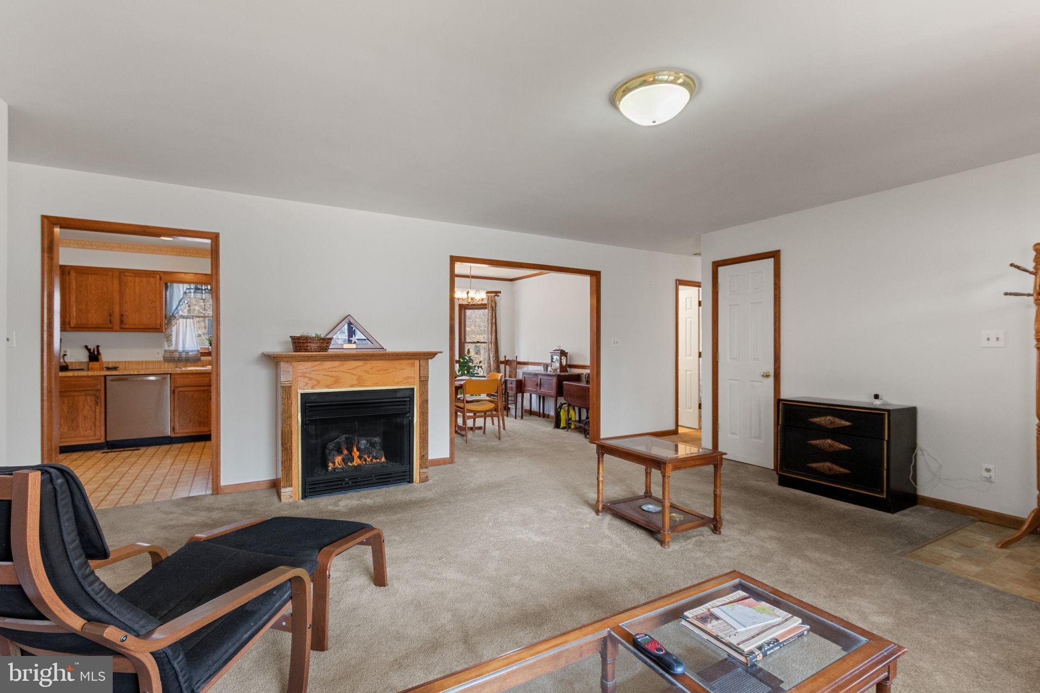 HOLLEYBROOKE/COBBLESTONE - Residential