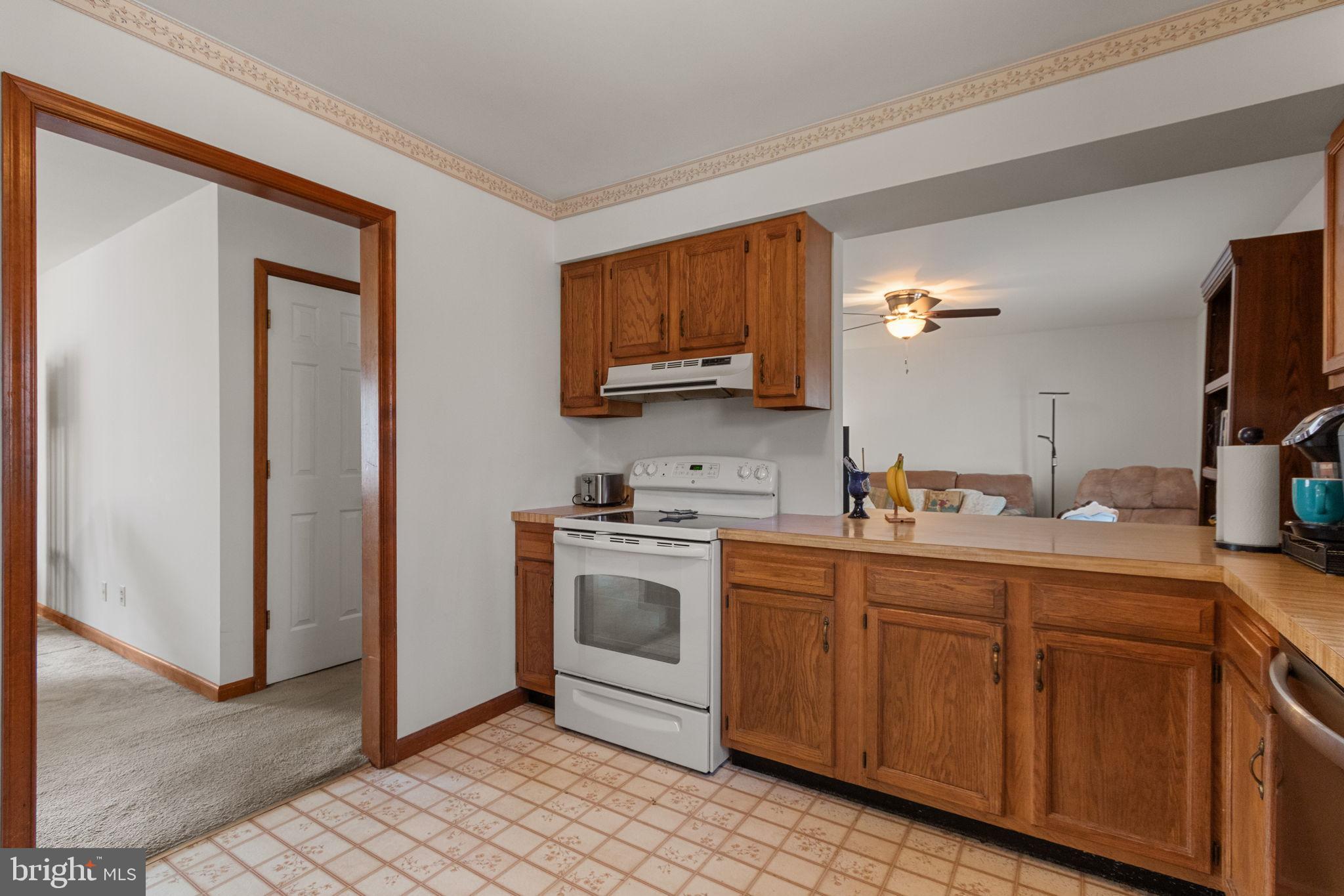 HOLLEYBROOKE/COBBLESTONE - Residential