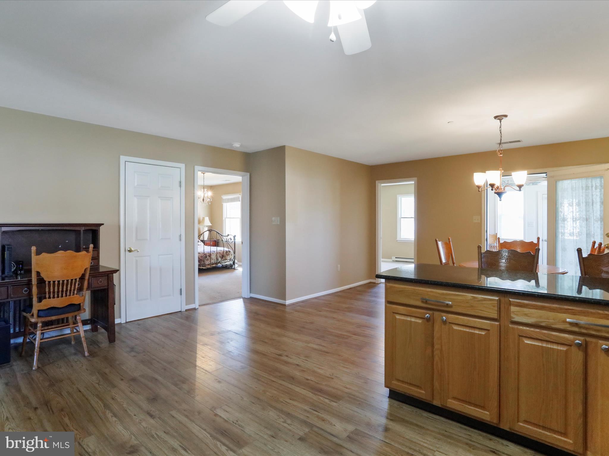 SOUTH POINTE - Residential