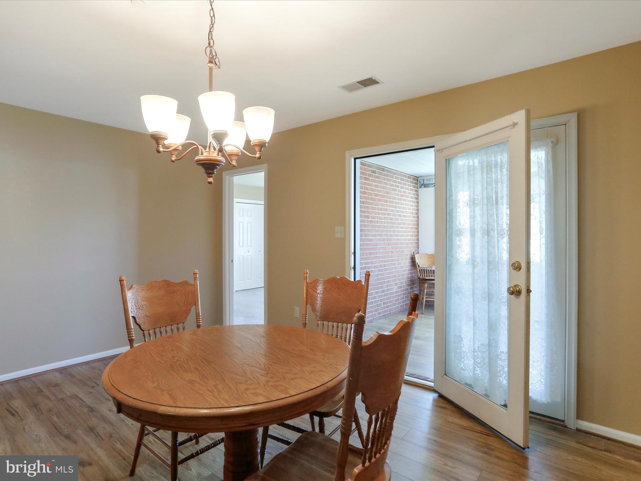 SOUTH POINTE - Residential