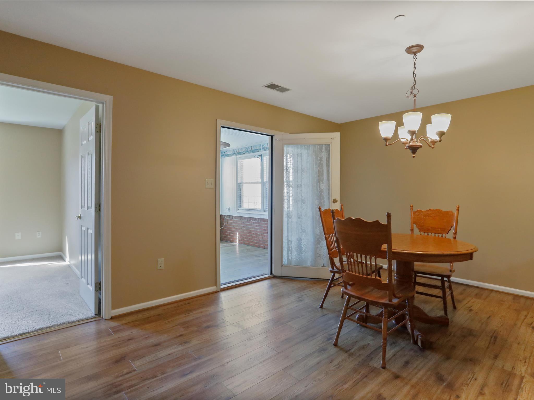 SOUTH POINTE - Residential