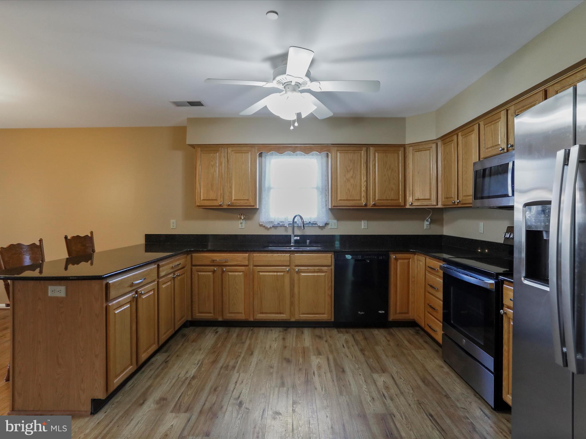 SOUTH POINTE - Residential