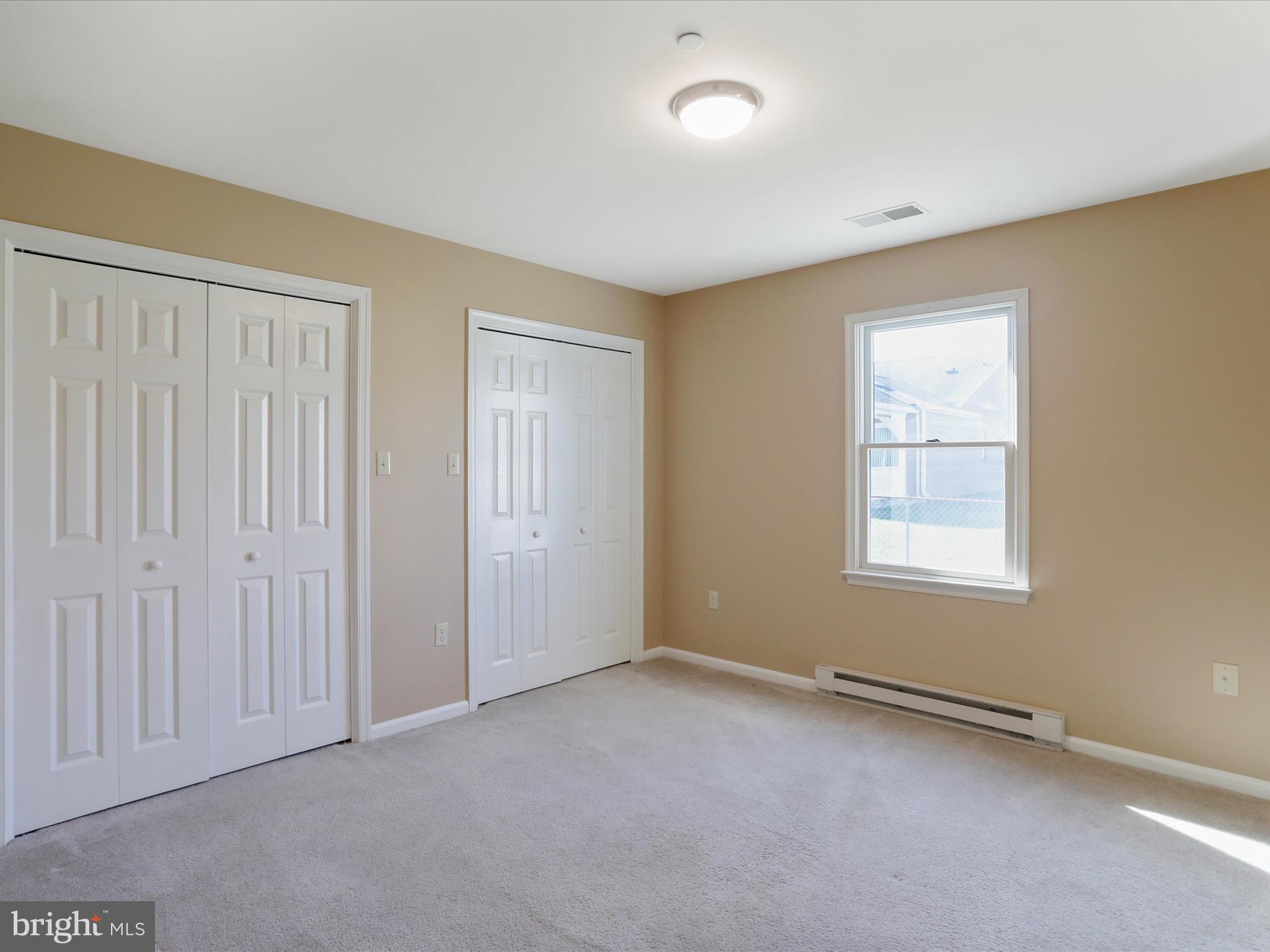 SOUTH POINTE - Residential