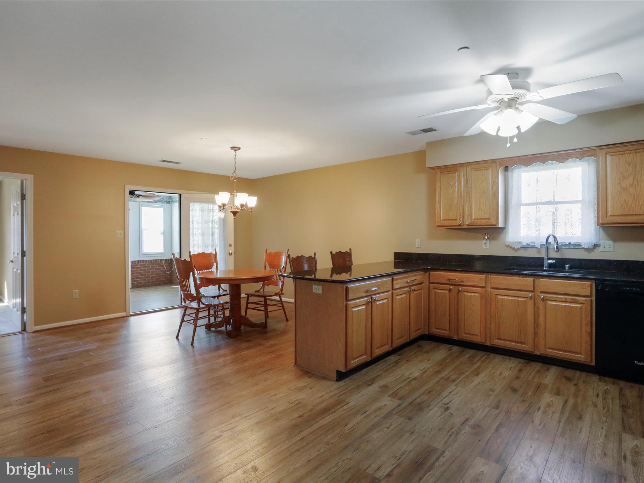 SOUTH POINTE - Residential