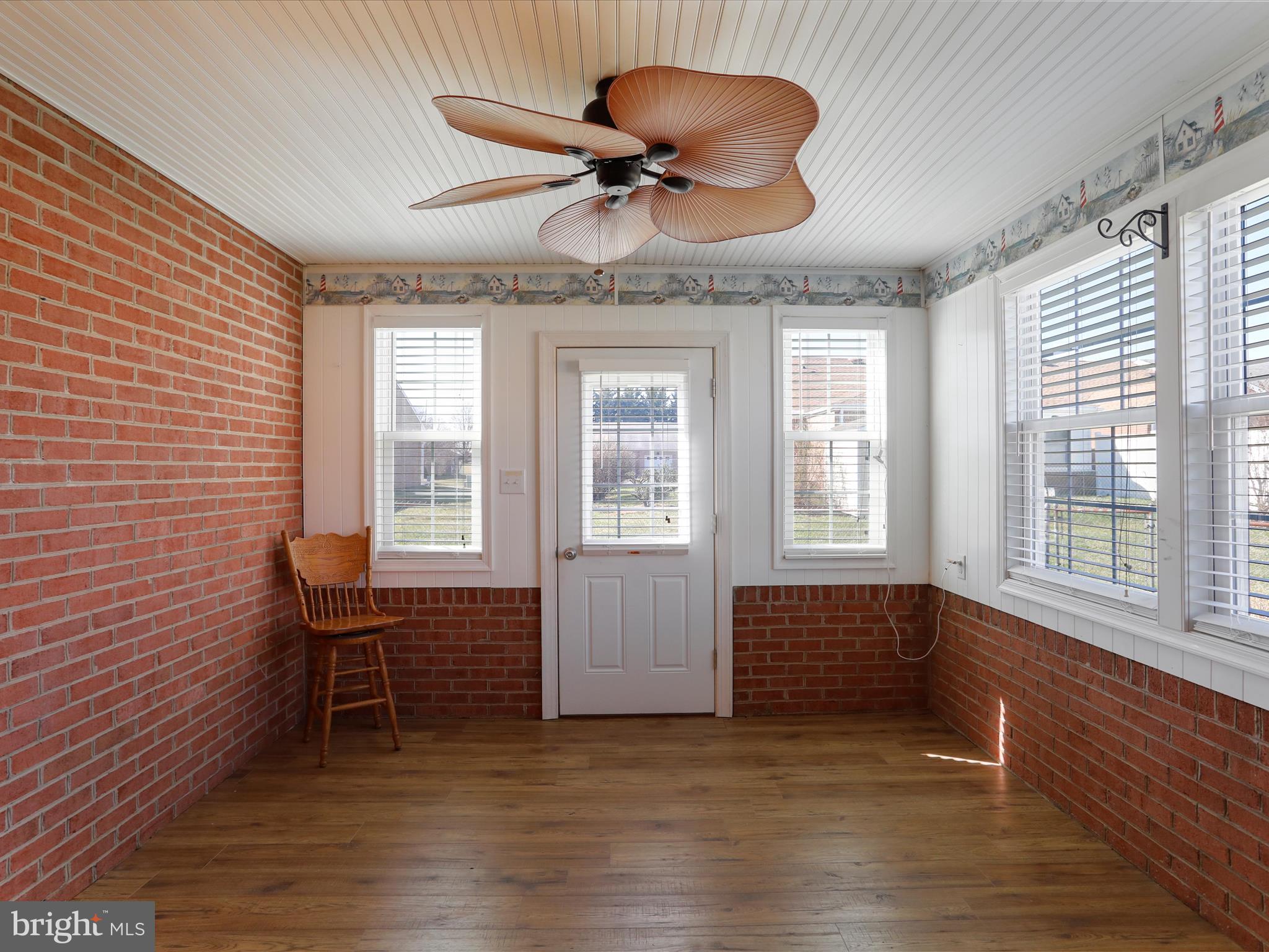 SOUTH POINTE - Residential