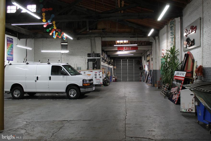 Established turnkey business and building for sale. Building $1,350,000 Business $300,000. Located on a high traffic street. Building has lots of open space, room for customization or sublet for extra income. Must sign Non Disclosure to view business financials.