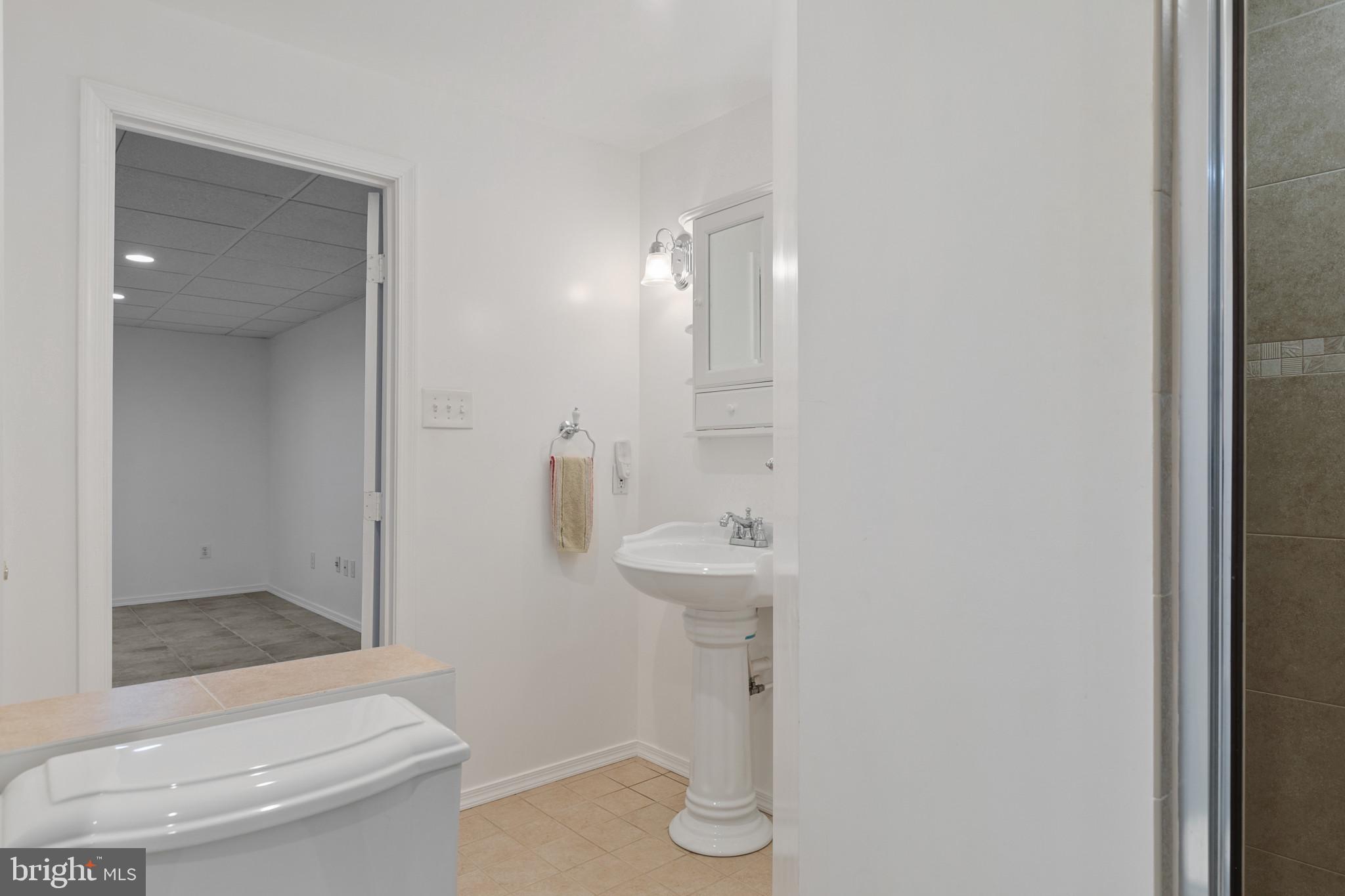 GLEN ARM - Residential