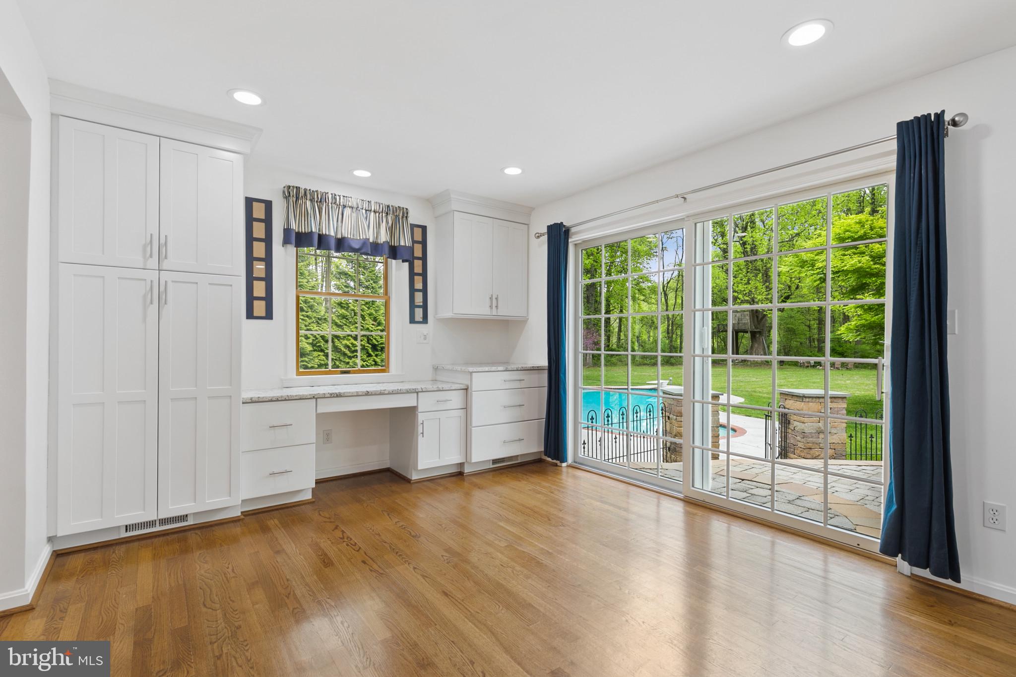 GLEN ARM - Residential