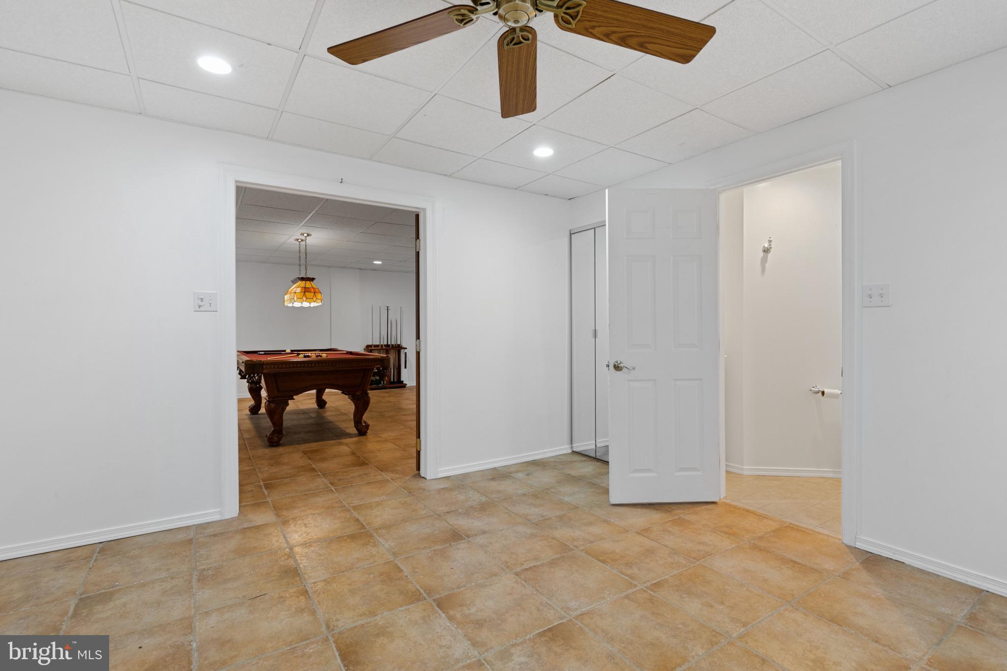 GLEN ARM - Residential