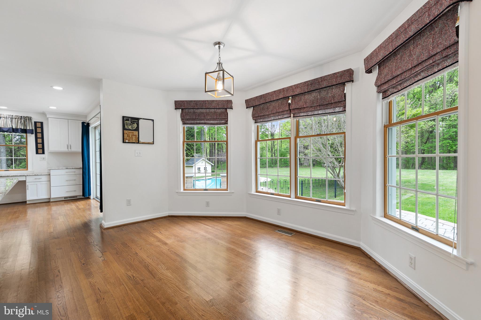 GLEN ARM - Residential