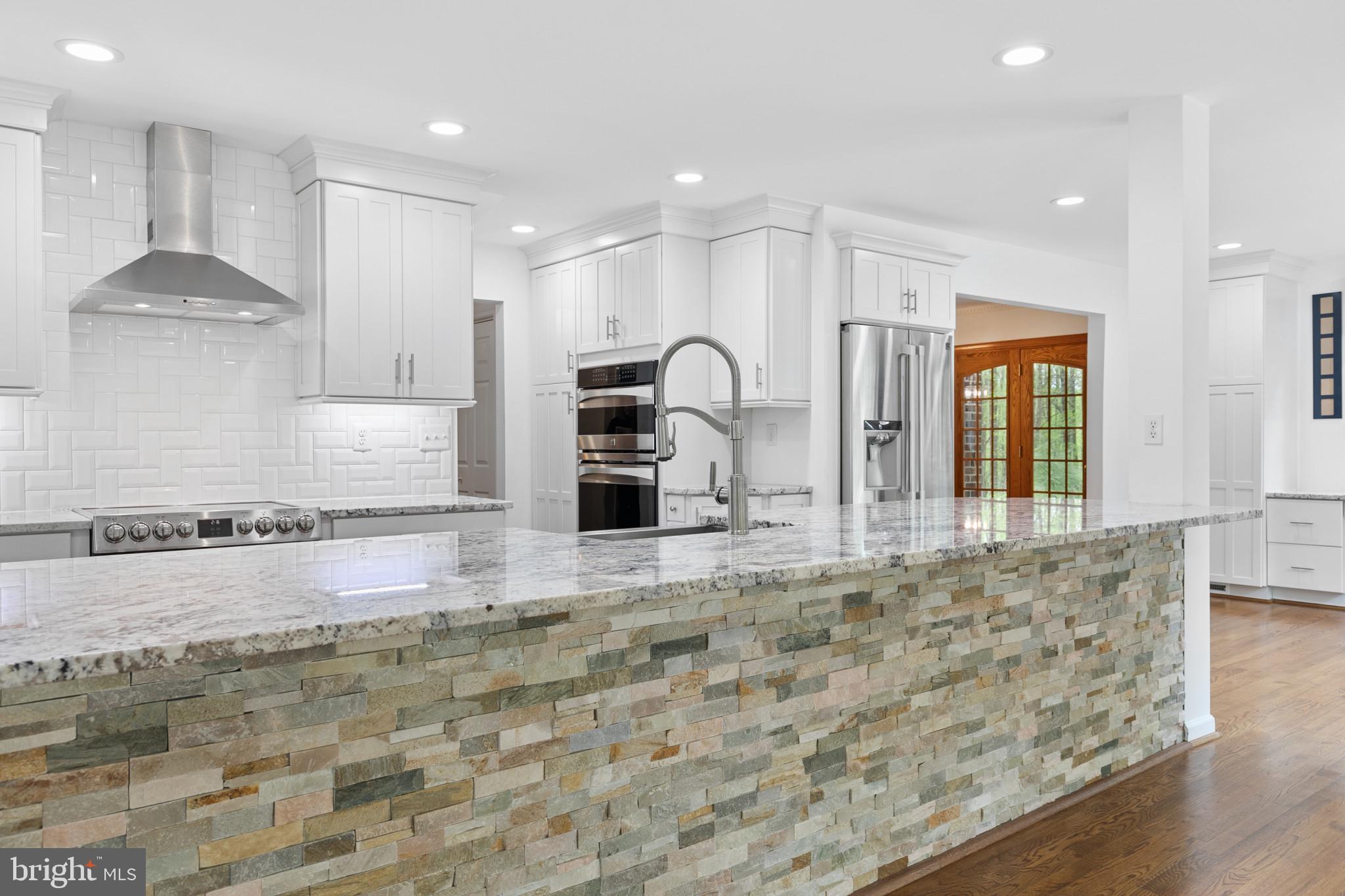 GLEN ARM - Residential