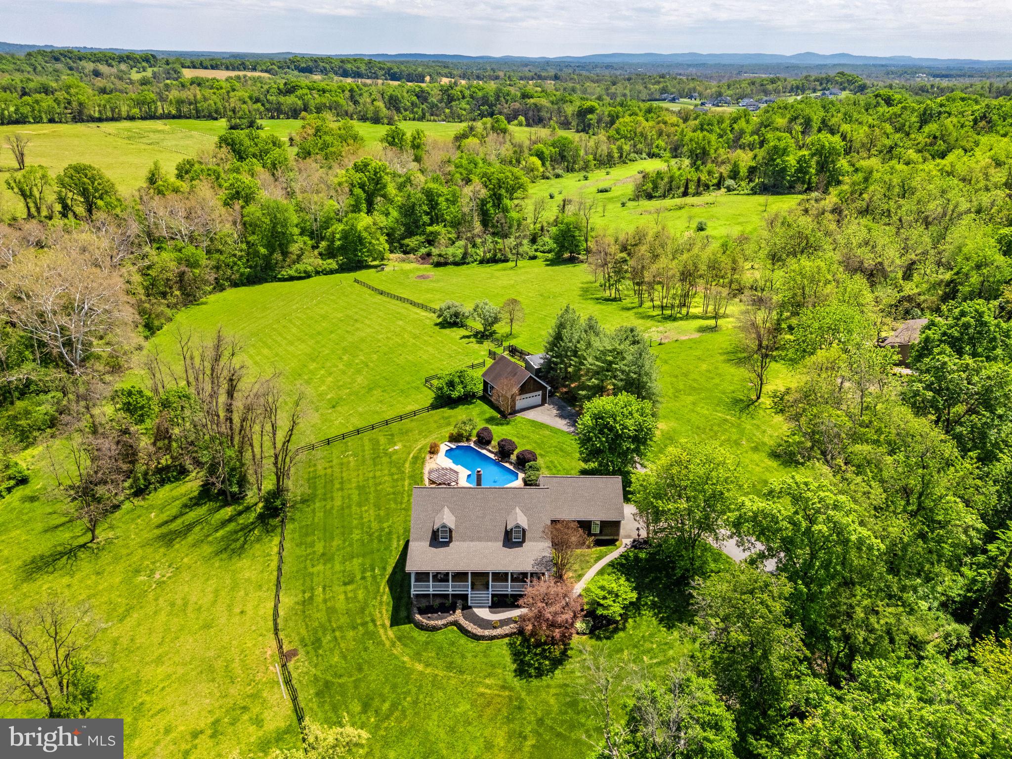 BLACK OAK - Residential