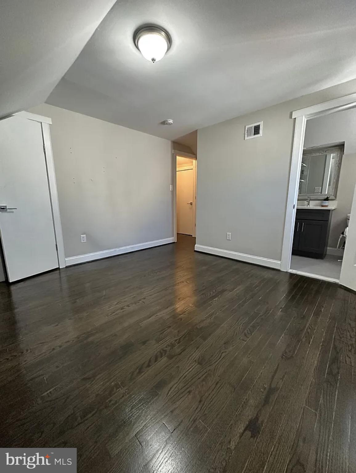 BUCKNELL MANOR - Residential Lease