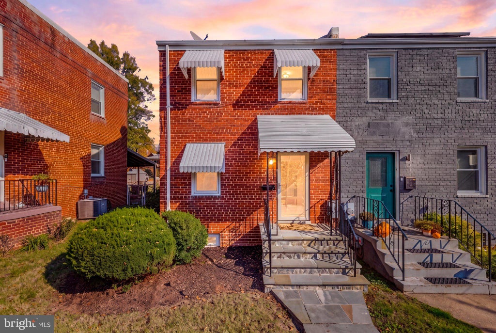 Photo of 5079 8th Street NE, WASHINGTON, DC 20017 (MLS # DCDC2289648)