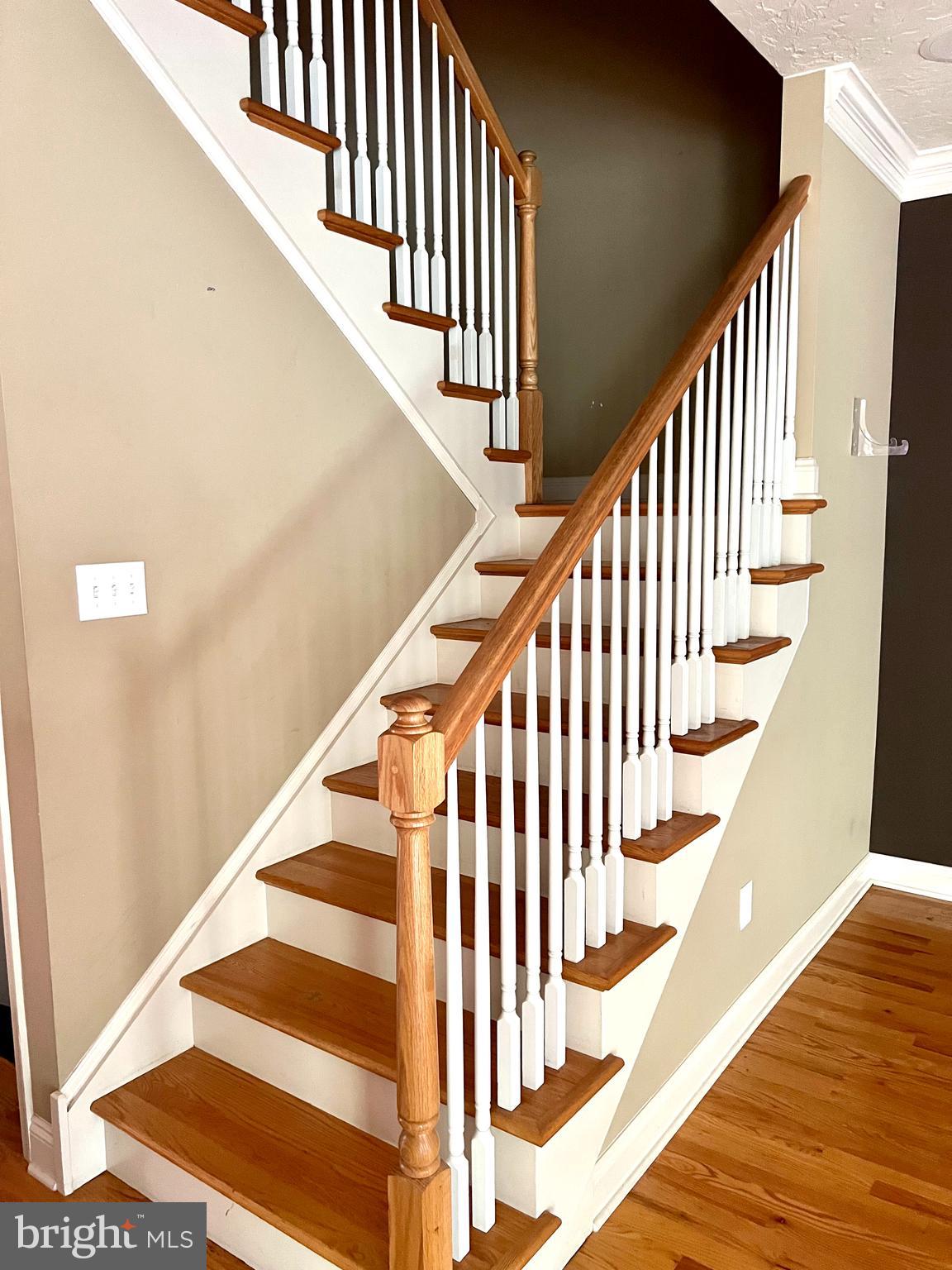 HILLCREST GLEN - Residential